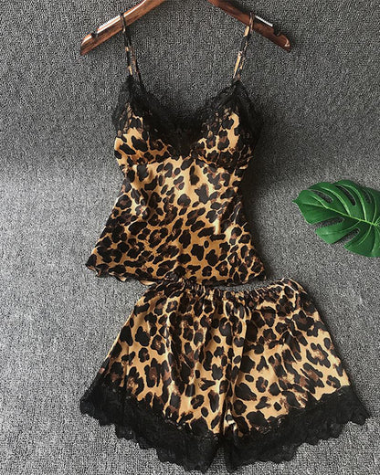 Women's Silk Lace Leopard Print Suspender Shorts Suit