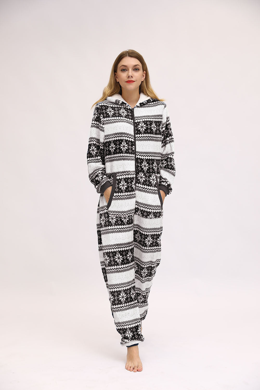 European And American Ladies Christmas Day Fawn Snowflake Flannel One-Piece Pajamas Home Wear